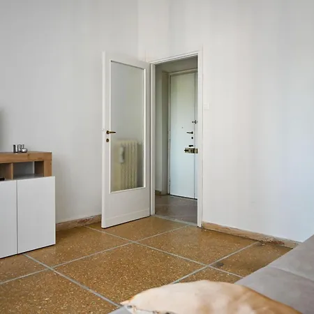 Innpisarentals - Airport Comfy Flat * Pisa