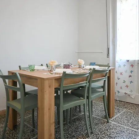 Apartman Innpisarentals - Airport Comfy Flat