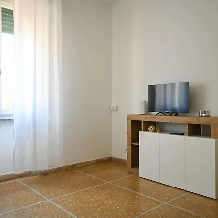 Innpisarentals - Airport Comfy Flat Apartman *