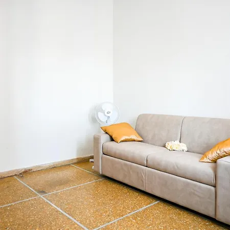 아파트 Innpisarentals - Airport Comfy Flat